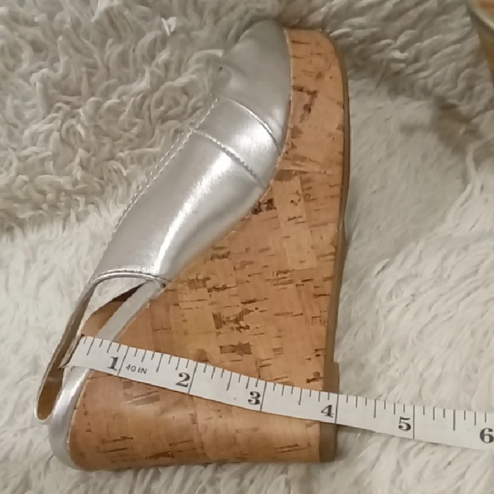 Apt. 9 Silver Peep-Toe Slingback Heels - Picture 7 of 7